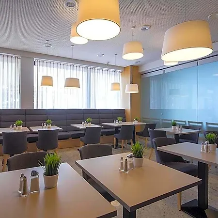 Seligweiler & Restaurant Hotel 3*